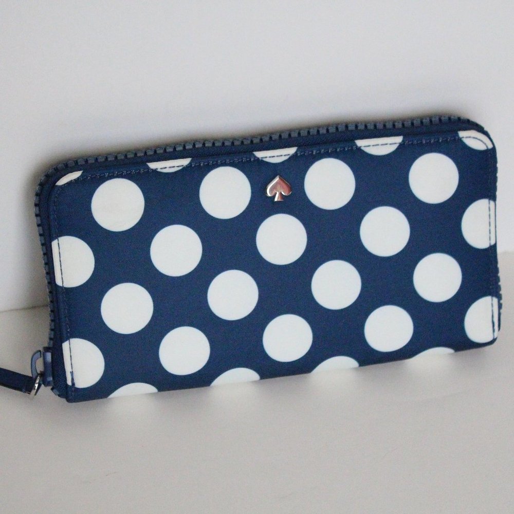 NWT Kate Spade Blue w/ White polka dot continental wallet